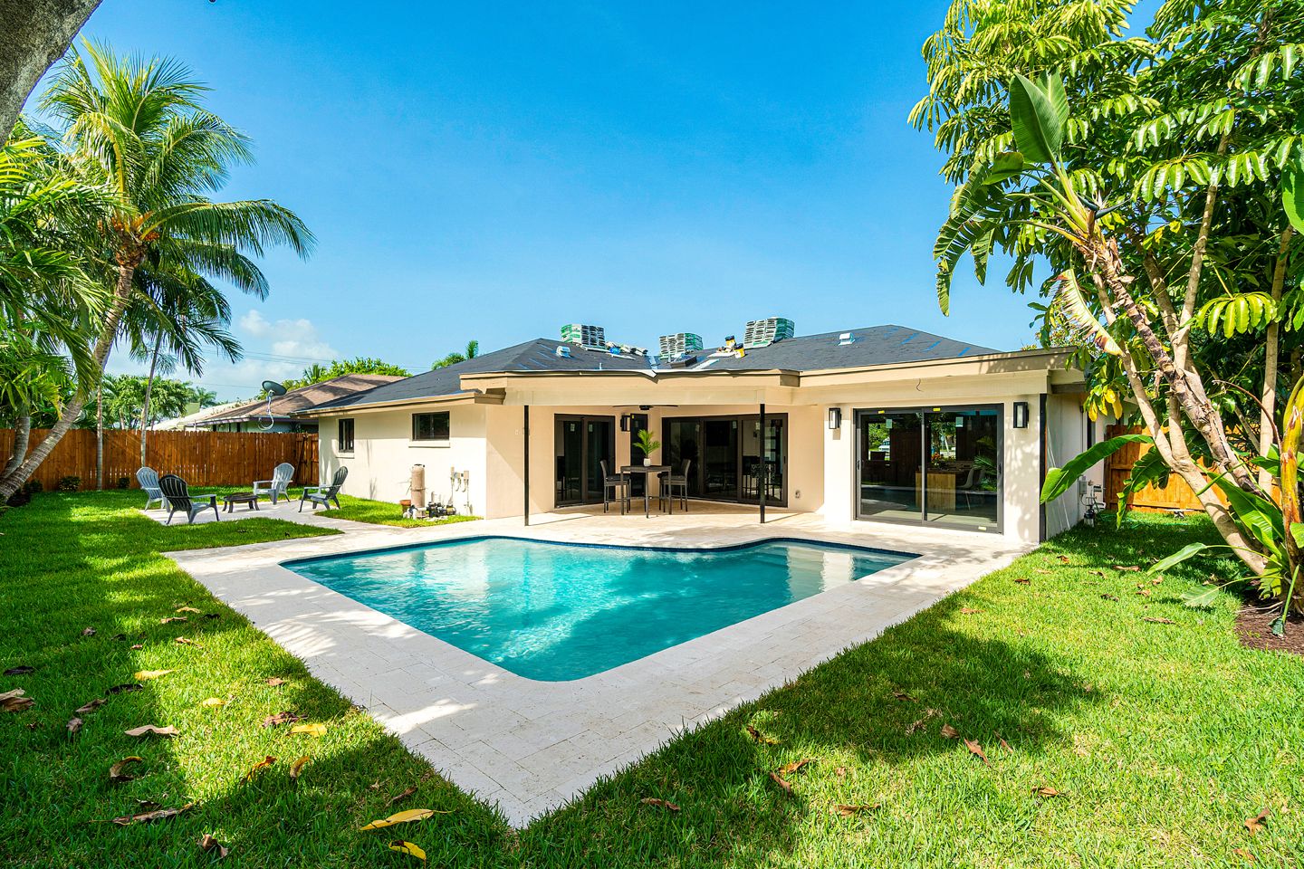 Pool Design & Installation in Pasco County, FL. Emerald Isle Pools