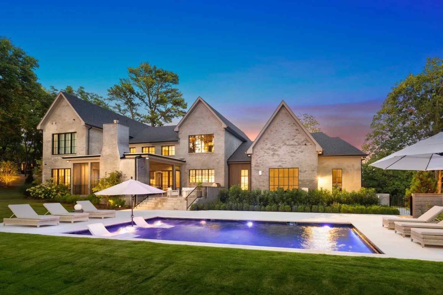 Pool Design & Installation in Hernando County, FL. Emerald Isle Pools